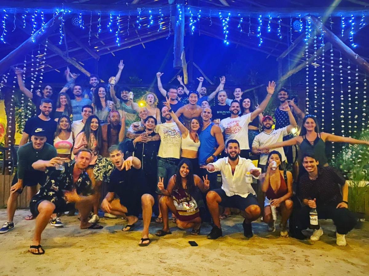 The All Inclusive Hostel - Food, Drinks And Transportation To The Beach And Cenotes Тулум Екстериор снимка