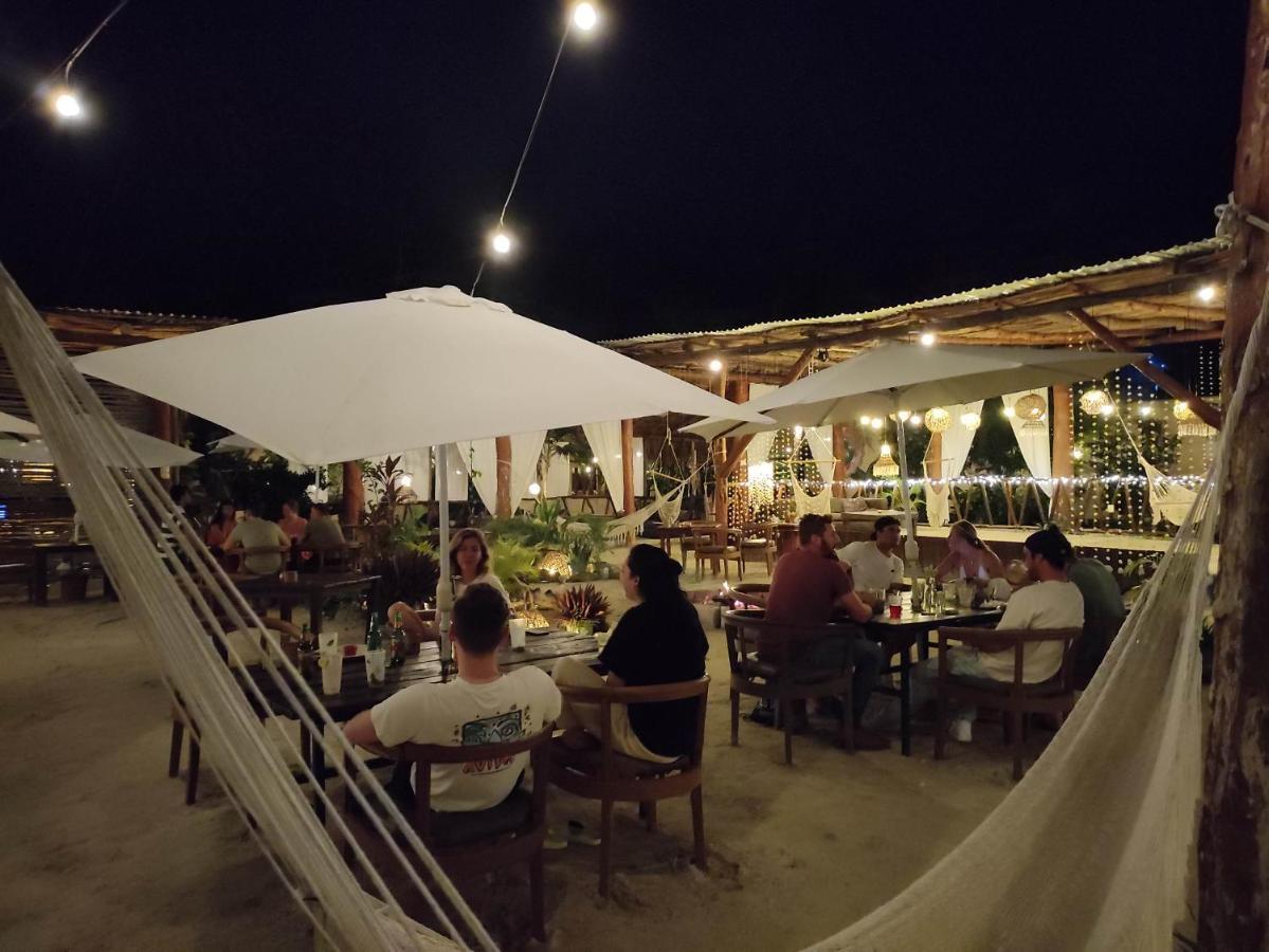 The All Inclusive Hostel - Food, Drinks And Transportation To The Beach And Cenotes Тулум Екстериор снимка